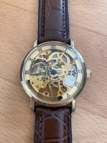 수동 와인딩 시계 스켈레톤 디자인 골드