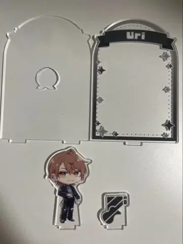 컬러풀 피치 우리 2025 트레이딩 카드 포함 아크릴 스탠드