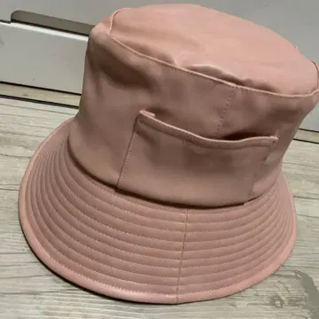 Lack of Color 가죽 버킷 햇