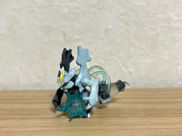 포켓몬 클리핑 피규어 블랙큐렘