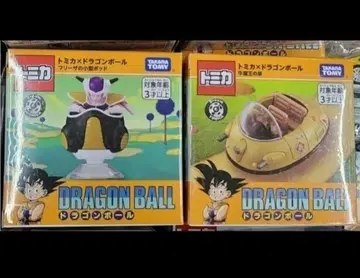 토미카 x 드래곤볼 프리저의 소형 포드 우마왕의 자동차