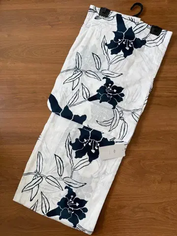 미사용 acka x utatane 유카타 단품 화이트 베이스 백합