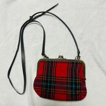 AYANOKOJI 레드 체크 무늬 숄더백