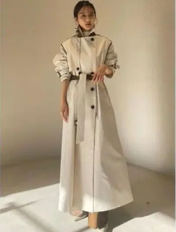 새상품 아뉴앙스 anuans 비건 레더 트리밍 2WAY 트렌치코트