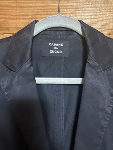 CABANE de ZUCCA 블랙 테일러드 자켓