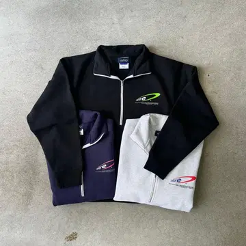 ciatre company logo 하프집 스웨트 탑