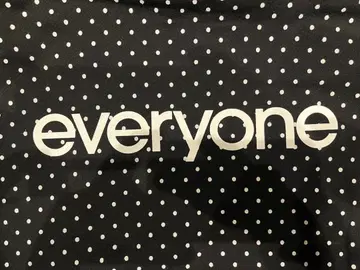 everyone back logo dot zip up hoodie L