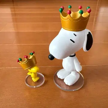 2 MEDICOM TOY CROWN SNOOPY& WOODSTOCK