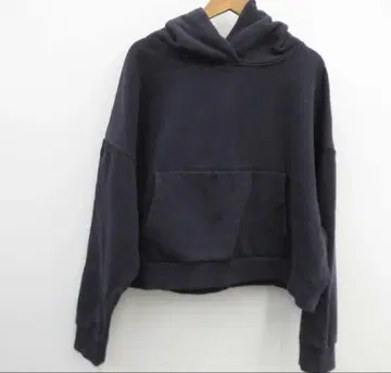 entire studios/HEAVY HOOD/SOOT ES2125