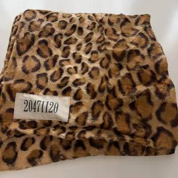 20471120 레오파드 무늬 머플러