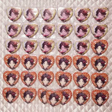 니지산지 사에구사 아키나 준브라 캔뱃지