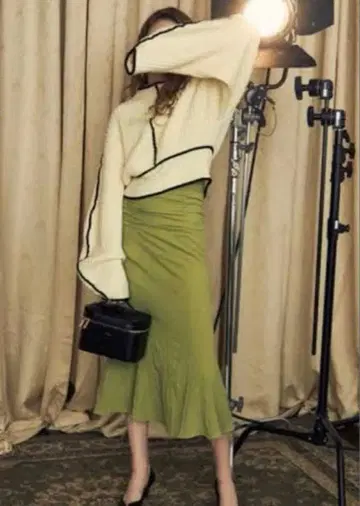 eimy istoire 텍스처 머메이드 스커트