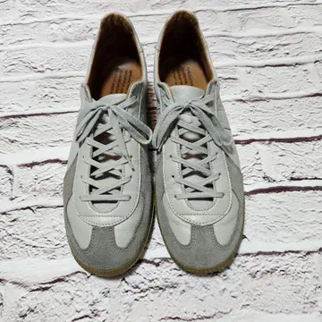 리프로덕션 오브 파운드 저먼 트레이너 42