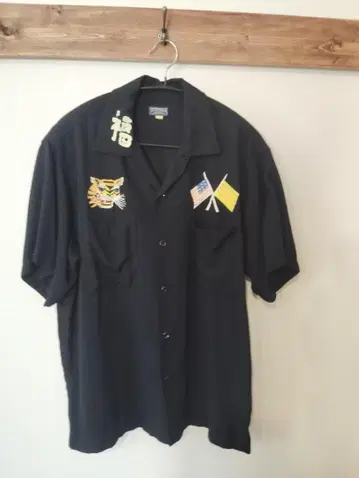 동양 엔터프라이즈 베트남 셔츠 자수 블랙
