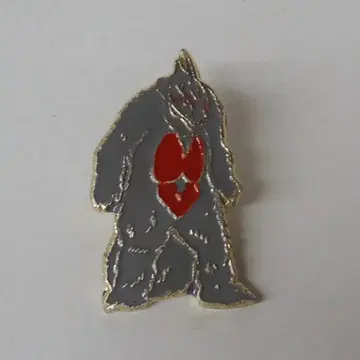 소학관 돌아온 울트라맨 괴수 배지 레오곤