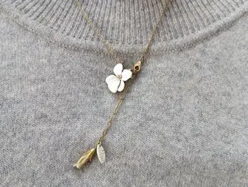 레네레이드 Les Nereides 제비꽃 목걸이