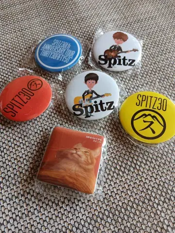 Spitz 캔뱃지 6개 세트