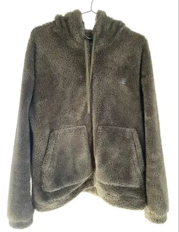 N 뉴발란스 올리브 그린 후드 부착 보아 자켓