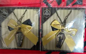 트위스테 리본 참 레오나 라기