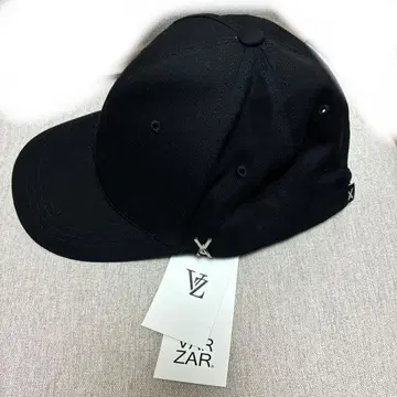 VARZAR 스터드 로고 오버핏 베이스볼 캡