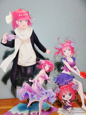 5등분의 신부 니노 아크릴 스탠드 세트 (캐러랏 복권)