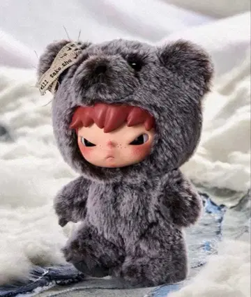 POPMART Hirono Frostfall Hour 봉제 인형