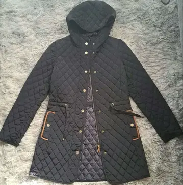 새상품급 Massimo Dutti 네이비 퀼팅 스프링 코트 S