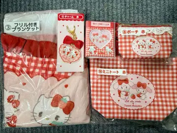 [ 가격 인하 ] 산리오 복권 세트 프릴 담요 세트 외