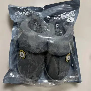 BT21 CHIMMY 무스탕 샌들