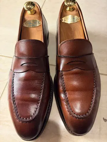 트레이딩 포스트/코인 로퍼/슈트리 포함