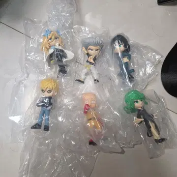 팔버스 원펀맨 사이타마 제노스 가로우 타츠마키 피규어