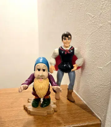 맥도날드 백설공주 7인의 난쟁이 난쟁이 스리피 왕자 피규어 아메토이