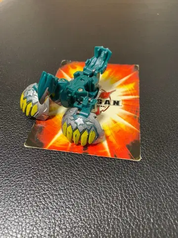 바쿠간 날개 팔코 카드 포함