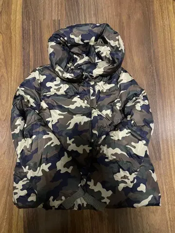Lacousette 카모 패턴 다운 자켓 M