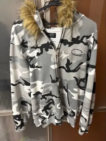 afb 카모플라쥬 퍼 후드티