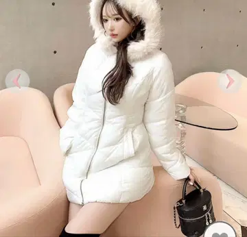 Cherimi 후드 퍼 파이버 다운 롱 코트 화이트 셰리미 Rady