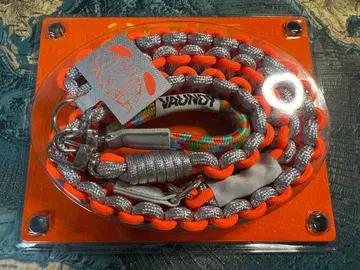 Vaundy Phone tab & strap 'SILENCE'