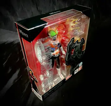 [ 미개봉 ] BANDAI S.H.Figuarts 가면라이더 스트롱거