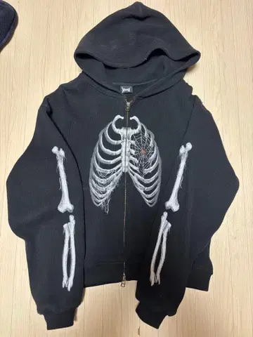 NOREMID 노리밋 본 지퍼 후드티 M [ 24시간 이내 발송 ]