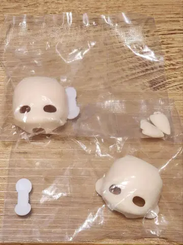 비경 순례 보통 피부 & 뾰족 귀 올림 눈 페이스