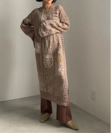 AMERI COASTER LACE TIGHT DRESS