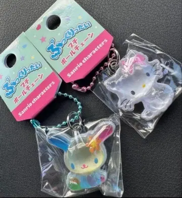 산리오 푹신푹신 푸치 볼체인 우사하나 챠미키티