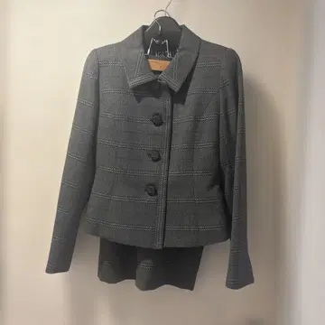 AGATHA 스트라이프 패턴 수트 졸업식 M