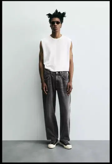 [ ZARA ] 배기 핏 청바지 카본