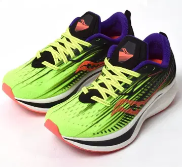 미사용 써코니 엔돌핀 스피드 2 러닝 신발 22.5