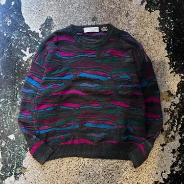 JOHN ASHFORD 3D design knit