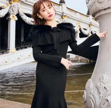 herlipto Ritz Faux Fur Mermaid Dres