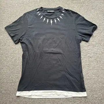 새상품급 Neil Barrett T셔츠