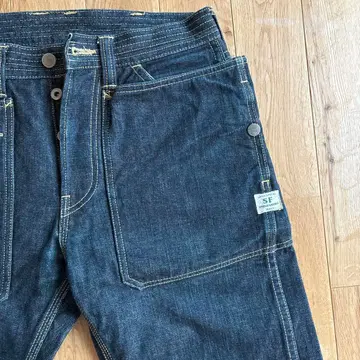 SASSAFRAS 폴 리프