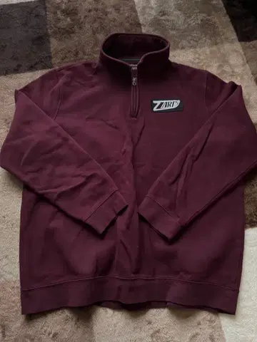 ZARD 버건디 집업 맨투맨